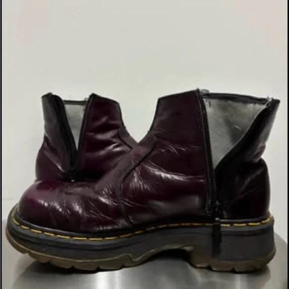 RARE Doc Martens Size 8 Industrial MIE 9790 Boots - Made in England (97xx) - Picture 3 of 10
